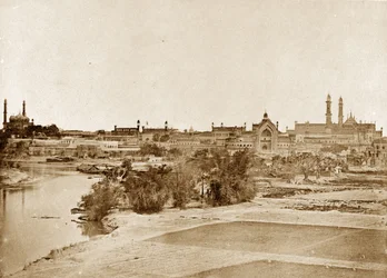 Vista del Emaumbara y la Nueva Batería